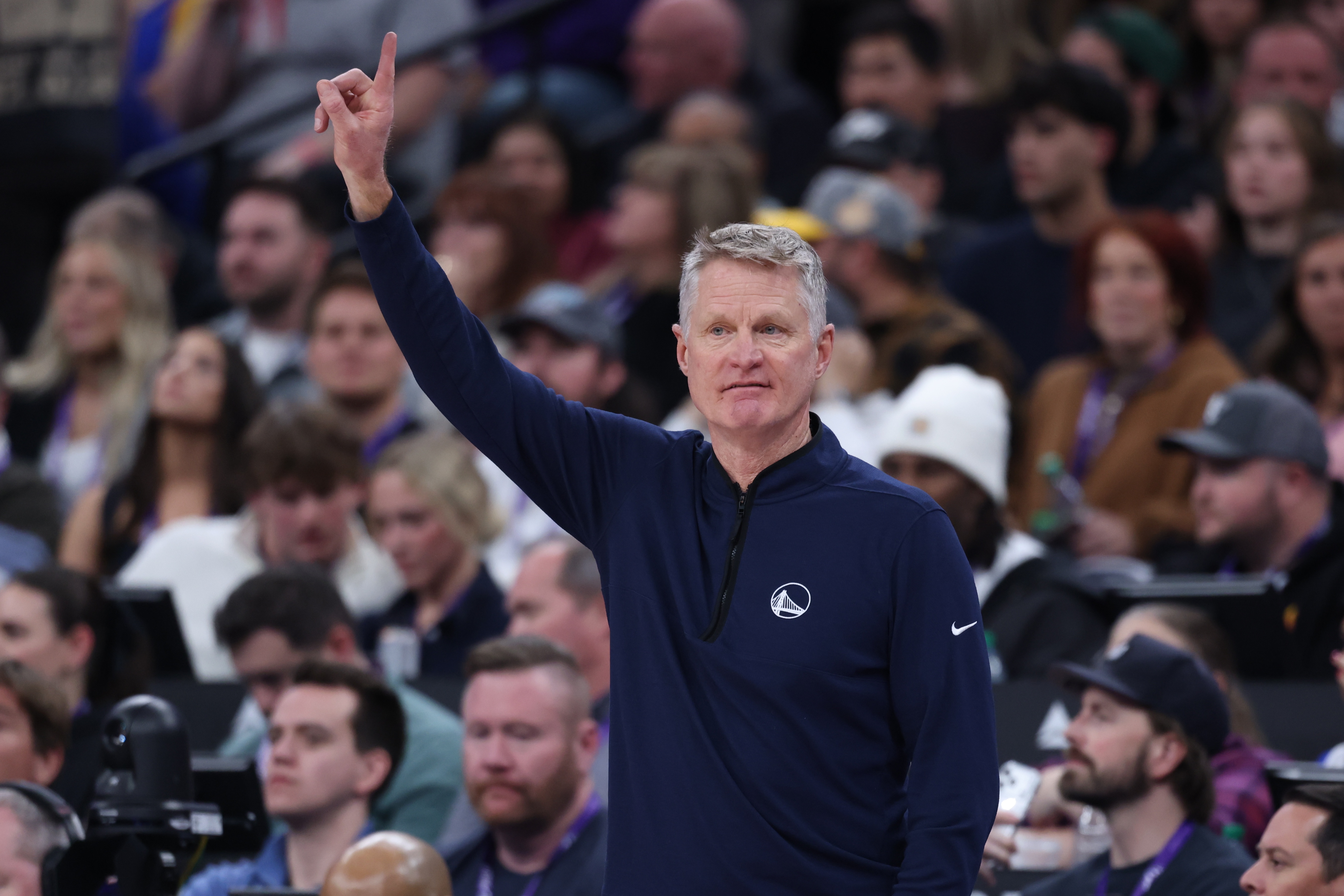 bob半岛体育-和库追锁死？Amick：科尔下赛季继续执教勇士已是确定无疑的事